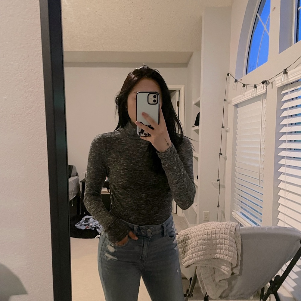 Grey turtleneck